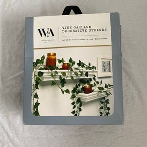 Vine garland decorative strands